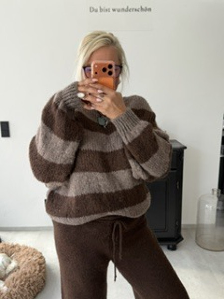 Flausch Pulli - Knoten